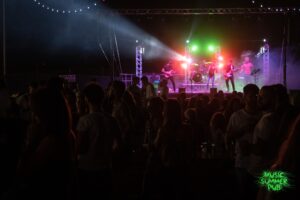 music summer pub